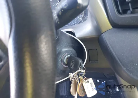 2016 Toyota Rav4 Le z USA, uszkodzony, nr VIN 2T3BFREV3GW427209